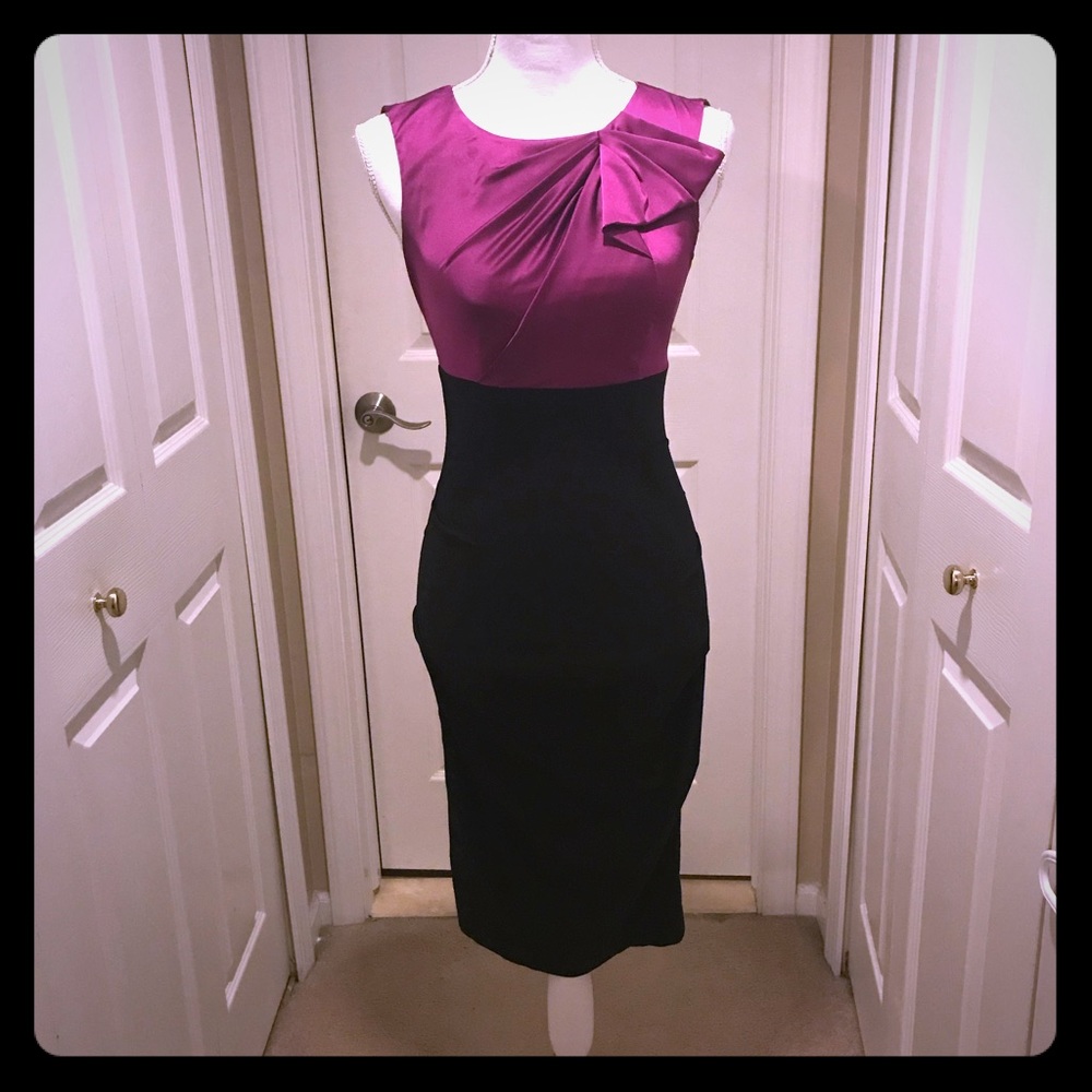 LE CHATEAU DRESS WITH NECKLACE